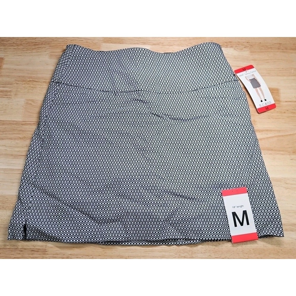 Womens Skorts /SkirtS.C. & Co. Women's 360 Tummy Control Geo design SZ Medium